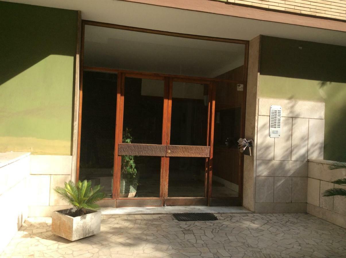 Apartamento Casa Daniele Lido di Ostia Exterior foto
